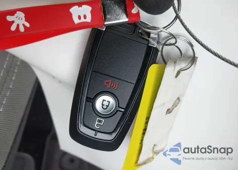 2021 Ford Escape Se z USA, uszkodzony, nr VIN 1FMCU9G61MUA84985